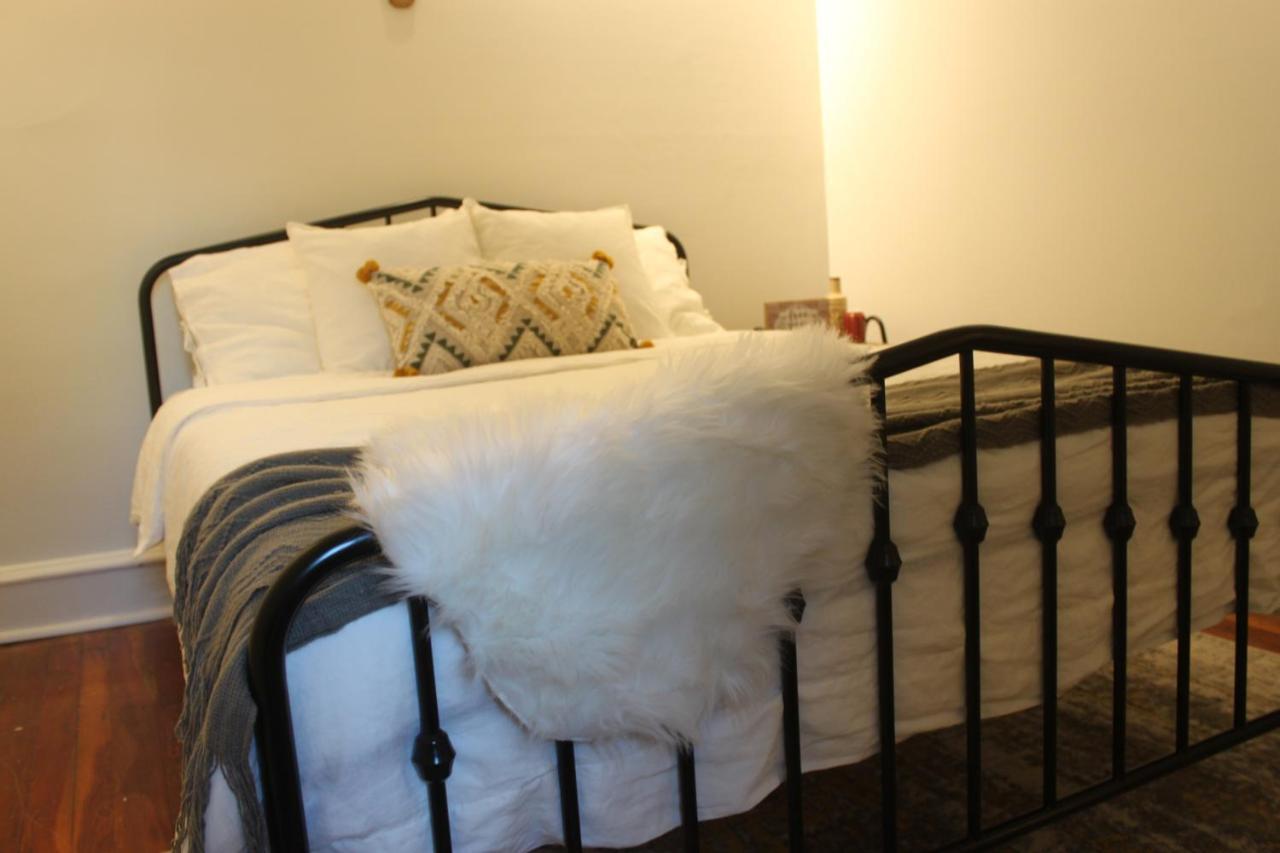 Accentuated Apartment In Manayunk Филаделфия Екстериор снимка
